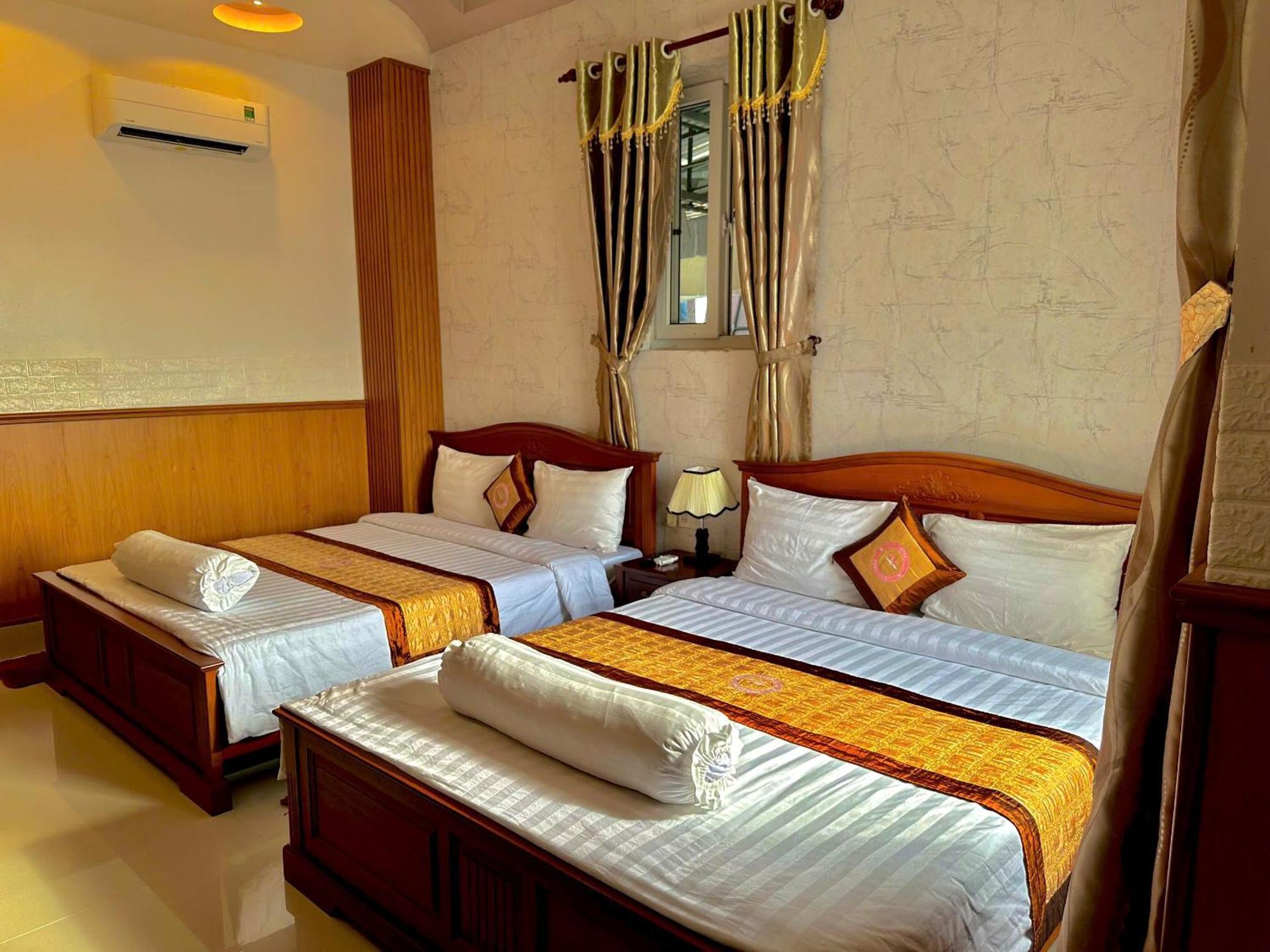 Phuc Hung 2 Hotel Rạch Giá Exterior photo