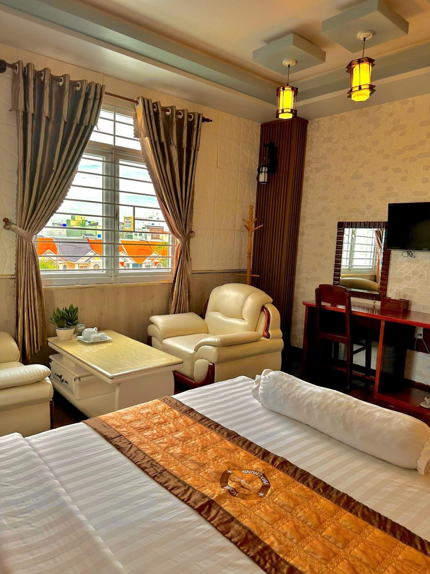 Phuc Hung 2 Hotel Rạch Giá Exterior photo